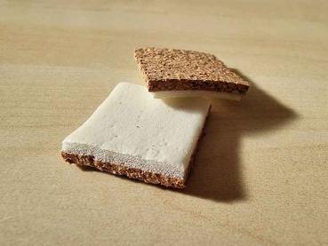 Preview: 3+2 Presskorkplättchen mit Haftschaum